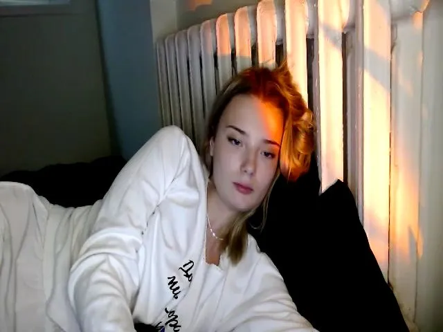 Live sex webcam photo for Pvt_quin #274198541