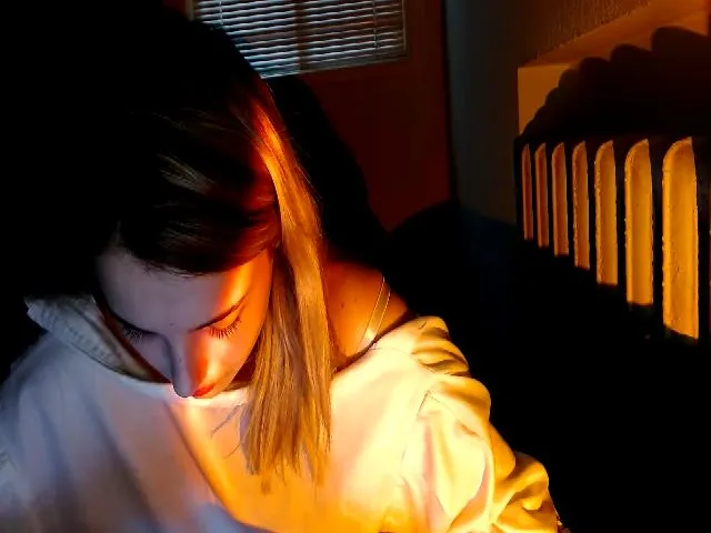 Live sex webcam photo for Pvt_quin #274256928