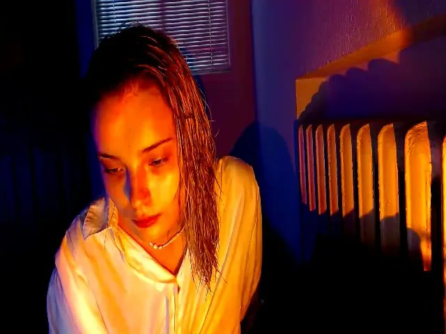 Live sex webcam photo for Pvt_quin #274257166