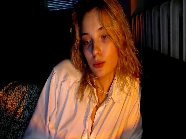 Live sex webcam photo for Pvt_quin #274257371