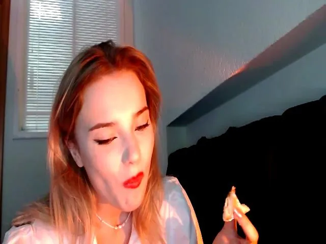 Live sex webcam photo for Pvt_quin #274309631