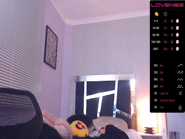 Live sex webcam photo for Pythonissa97 #272503790