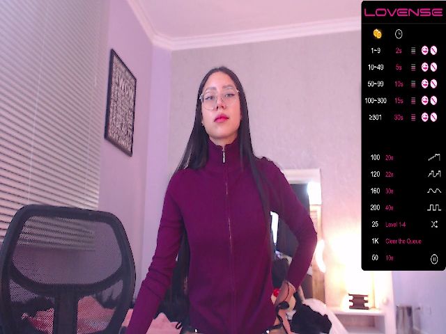 Live sex webcam photo for Pythonissa97 #272540348