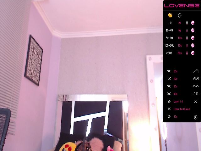 Live sex webcam photo for Pythonissa97 #272698645