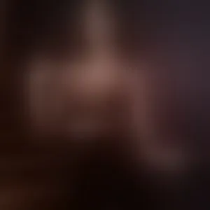 Live sex webcam photo for QueenLoraa
