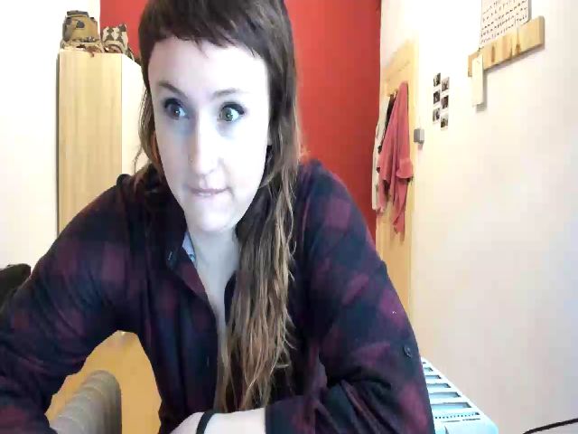 Live sex webcam photo for QueenMaery #272205269