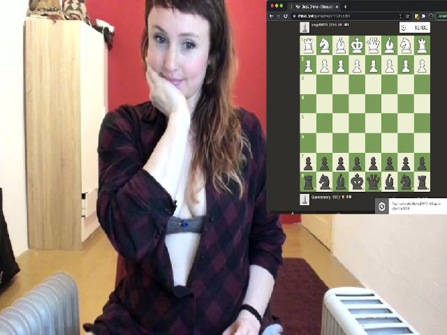 Live sex webcam photo for QueenMaery #272205576