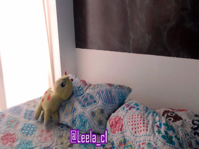 Live sex webcam photo for QueenMarcella #272245762