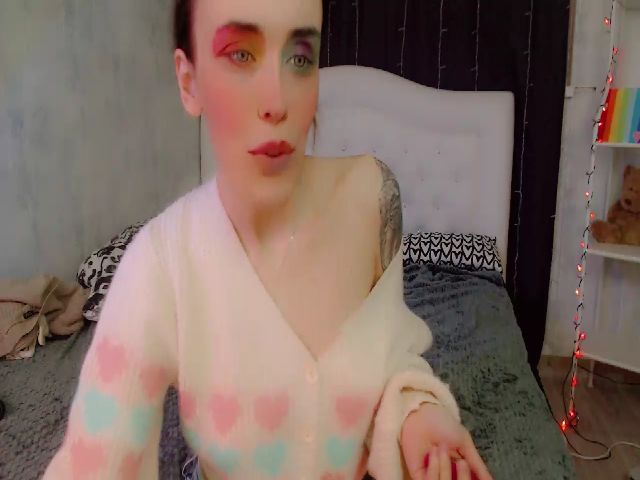 Live sex webcam photo for QueenOfFetish #273676389