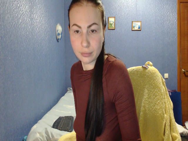 Live sex webcam photo for QueenSmile #272400169