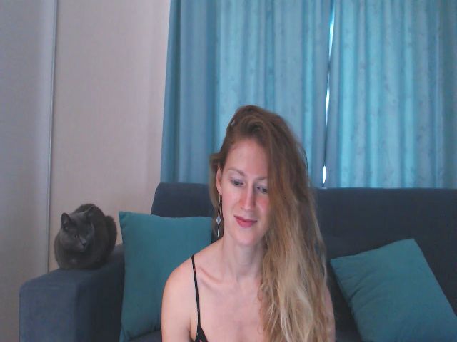 Live sex webcam photo for Queen__Di #272959588