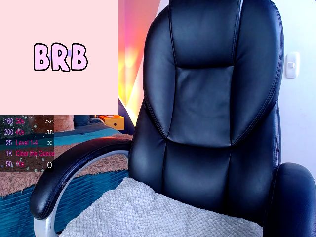 Live sex webcam photo for Quinn_hart #271835797