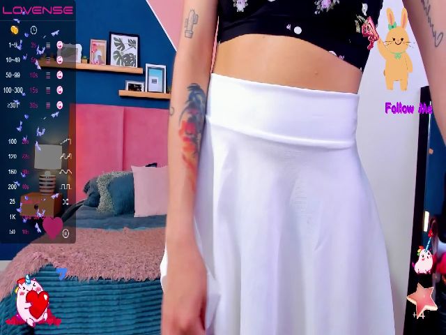 Live sex webcam photo for Quinn_hart #272770533