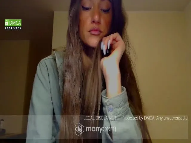 Live sex webcam photo for QuintessaQ #272377907