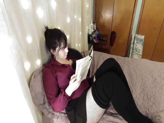 Live sex webcam photo for QuiteTheCat #274419123