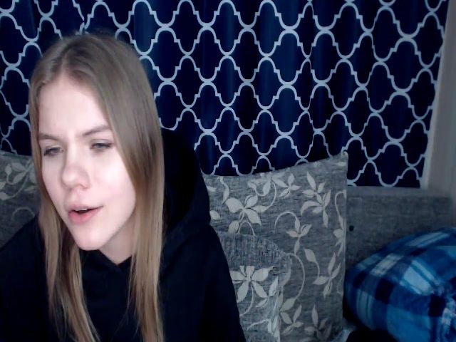 Live sex webcam photo for Qumqwhat #271839790