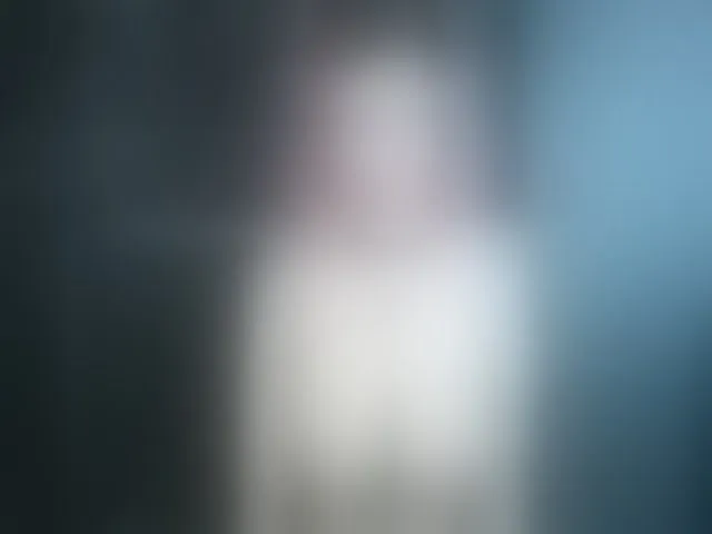 Live sex webcam photo for QweenSG #272373828