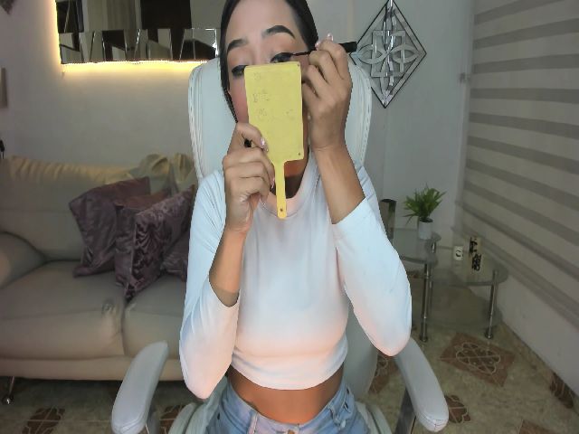 Live sex webcam photo for RachelAdams_6 #272435708