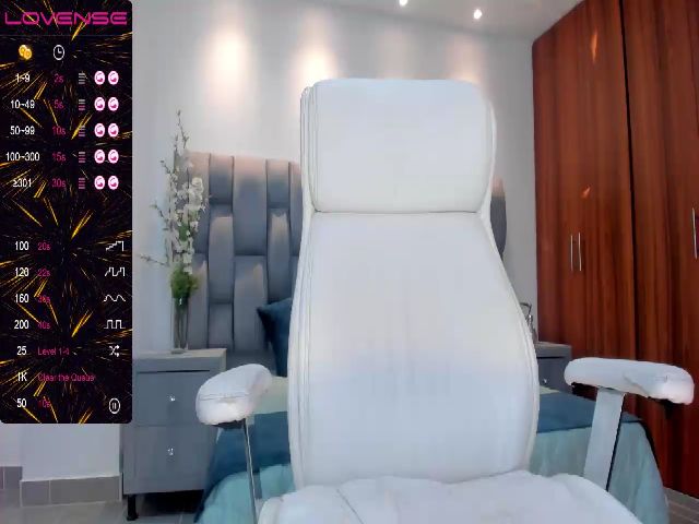 Live sex webcam photo for RachelAdams_6 #273636635