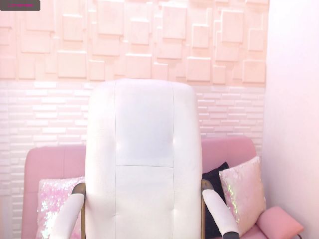 Live sex webcam photo for Rachel_Watson #271762300