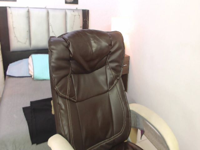 Live sex webcam photo for Rachel_Watson #272296148