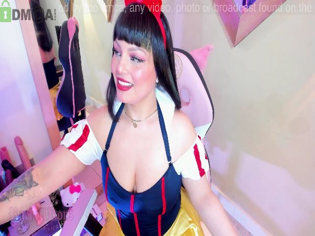 Live sex webcam photo for RachellKors #273939434