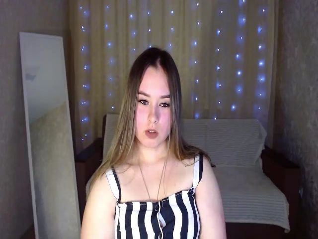 Live sex webcam photo for Radiant_Nelly #271698857