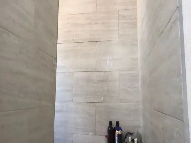 Live sex webcam photo for Raeleen_89 #273768167