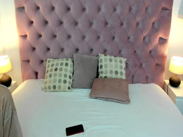 Live sex webcam photo for RaelynCroftsX #272050073