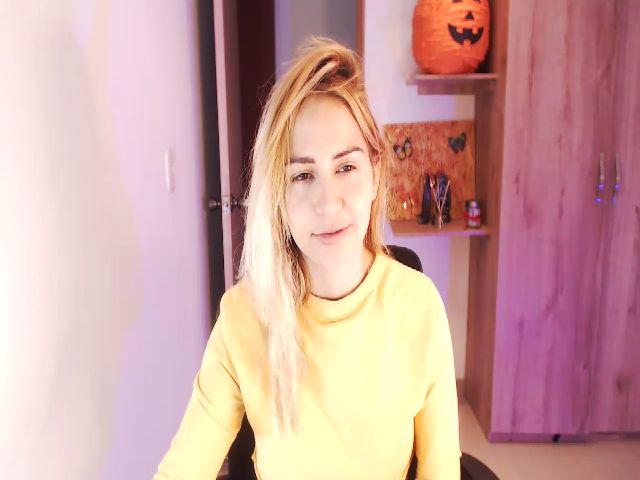 Live sex webcam photo for Rainbow_jenny #271833608