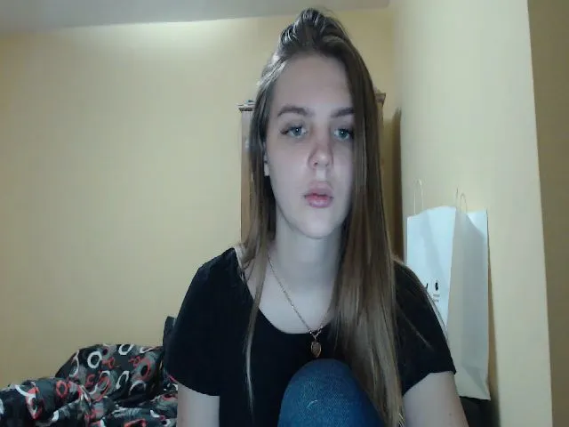 Live sex webcam photo for RallyDeim #273299925