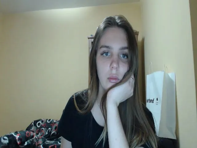 Live sex webcam photo for RallyDeim #273300031