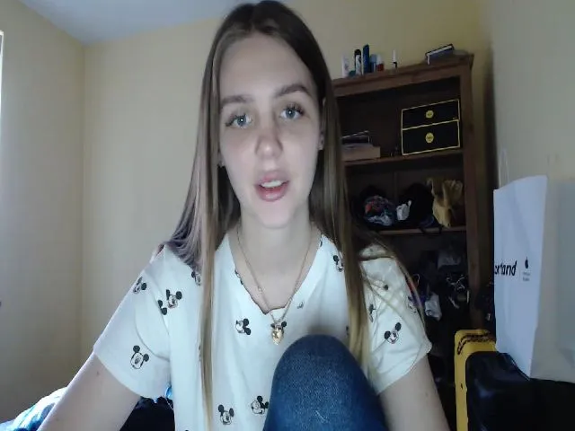 Live sex webcam photo for RallyDeim #273359693