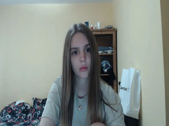 Live sex webcam photo for RallyDeim #273572913