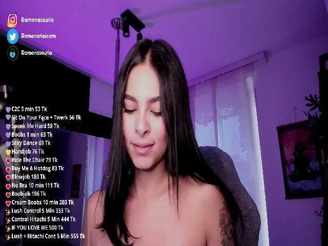 Live sex webcam photo for Ramonarios #272770125