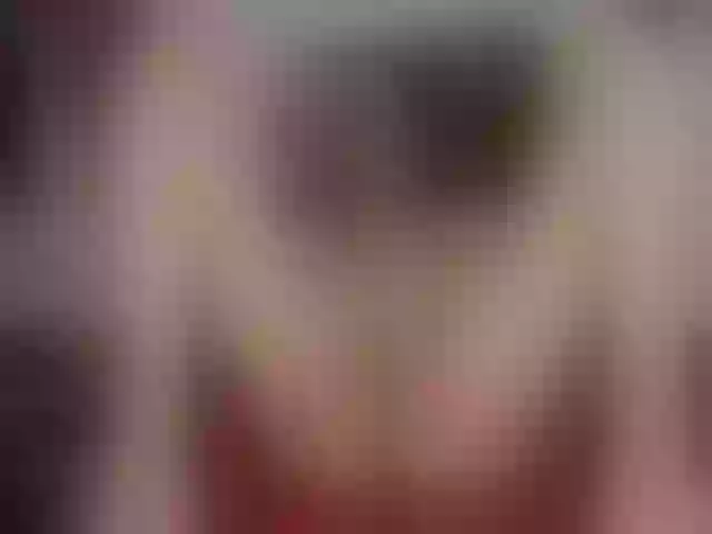 Live sex webcam photo for Ramonika27 #273123380