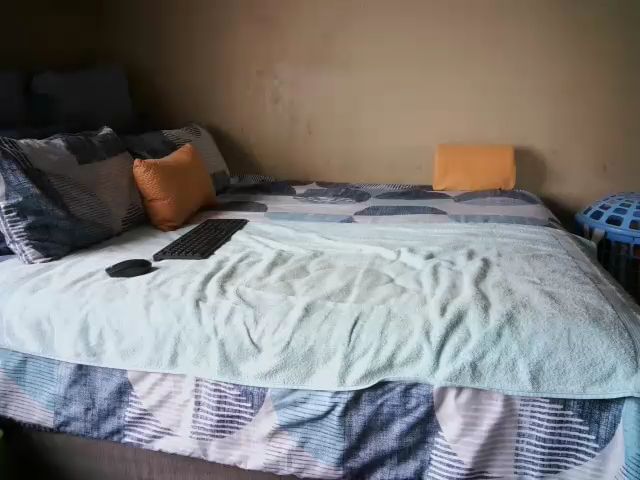 Live sex webcam photo for Rangerbootyy #273739298