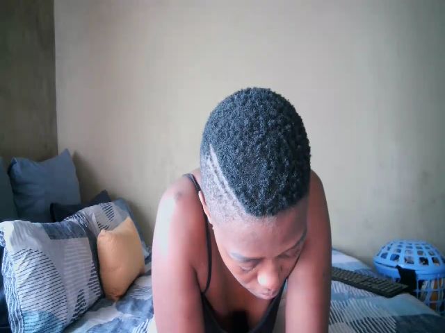 Live sex webcam photo for Rangerbootyy #274019886