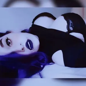 Live sex webcam photo for RavenRoth #292980092