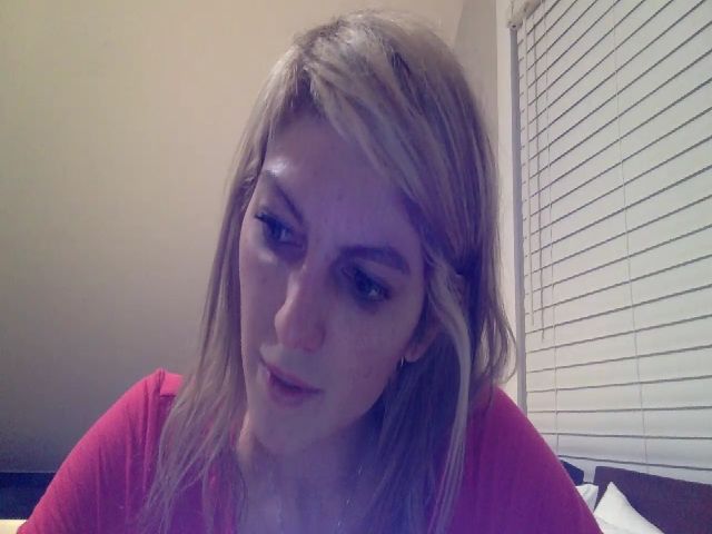 Live sex webcam photo for RavenRubyRose #272600683