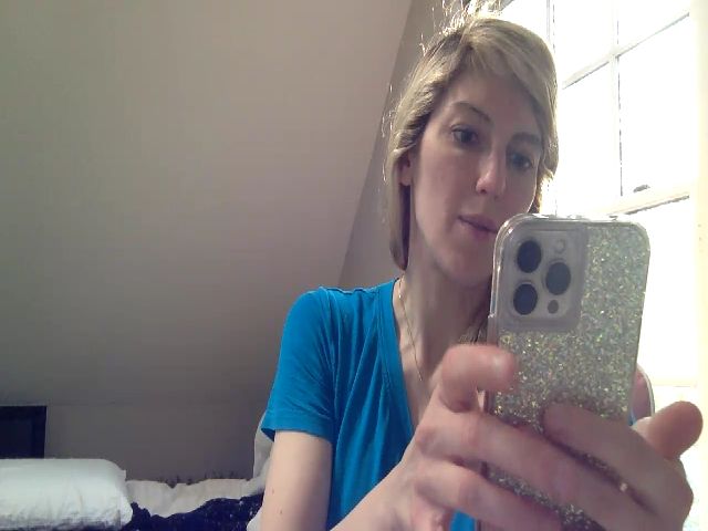 Live sex webcam photo for RavenRubyRose #273154888