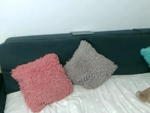 Live sex webcam photo for RaylleneRay #272209561