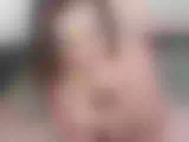 Live sex webcam photo for RaylleneRay #272260587