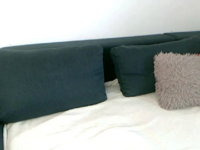 Live sex webcam photo for RaylleneRay #272448548