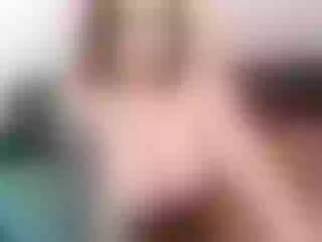 Live sex webcam photo for RaylleneRay #272868923