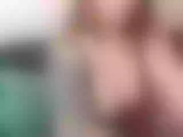 Live sex webcam photo for RaylleneRay #272922911