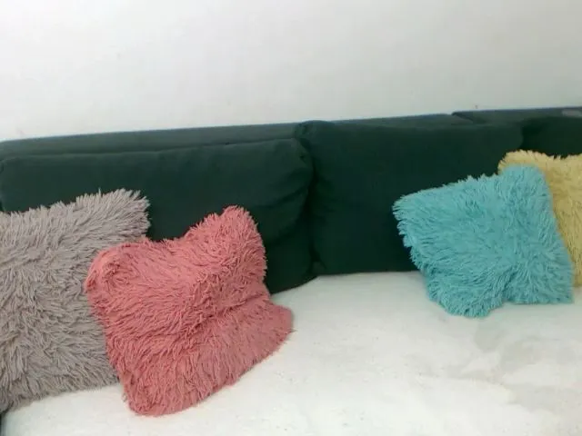 Live sex webcam photo for RaylleneRay #273056763