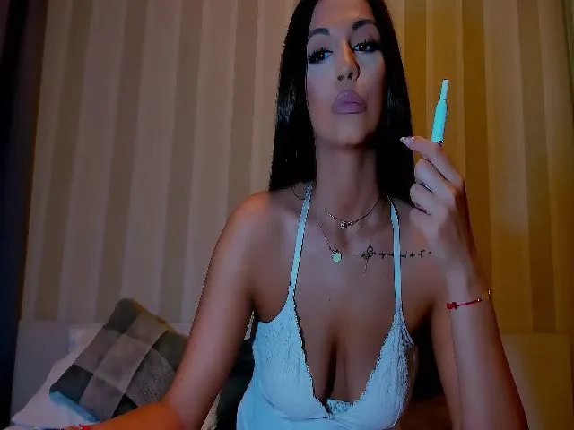 Live sex webcam photo for RaysaBaby #273828704