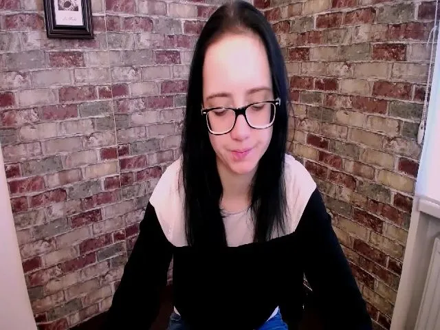 Live sex webcam photo for RebekaJo #272066160