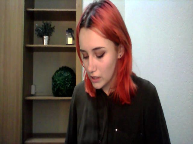 Live sex webcam photo for Red_Ada #274318051